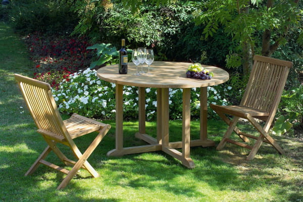 Tavolo da giardino rotondo a farfalla pieghevole in massello di teak D120 |  Tavoli da pranzo da giardino | Tavoli da giardino | Giardino | mutoni Möbel
